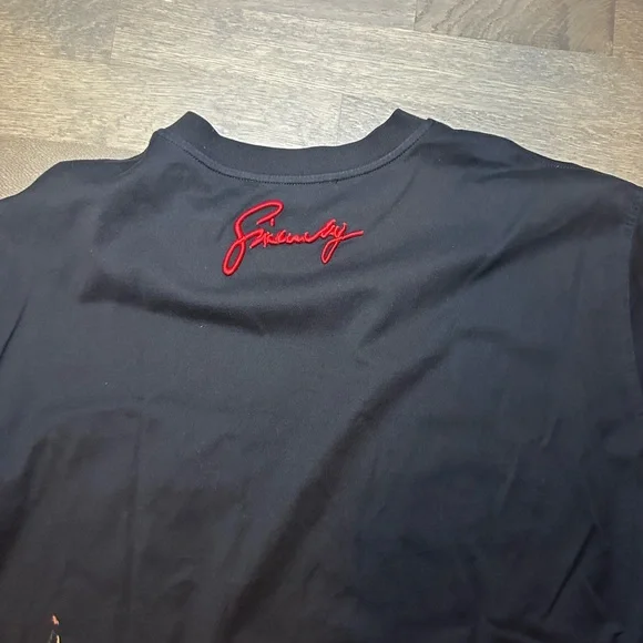 Givenchy - Picture 3 of 4